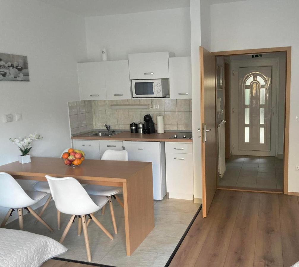 Jade Apartman Hévíz Exteriér fotografie